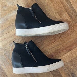 Steve Madden Loxley Black High-Top Sneakers